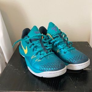 NIKE ZOOM KOBE BRYANT VENOMENON 4